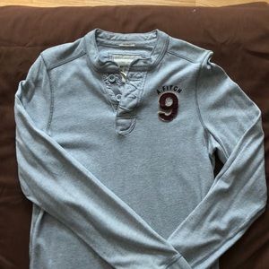 Men’s Abercrombie & Fitch long sleeve gray medium